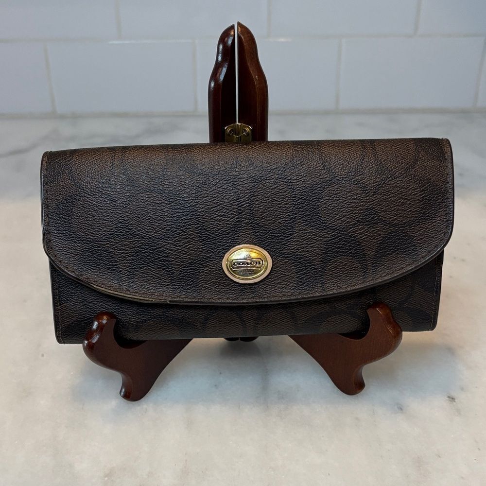 Coach Wallet Leather Signature Logo Coated Canvas Full Sized Slim